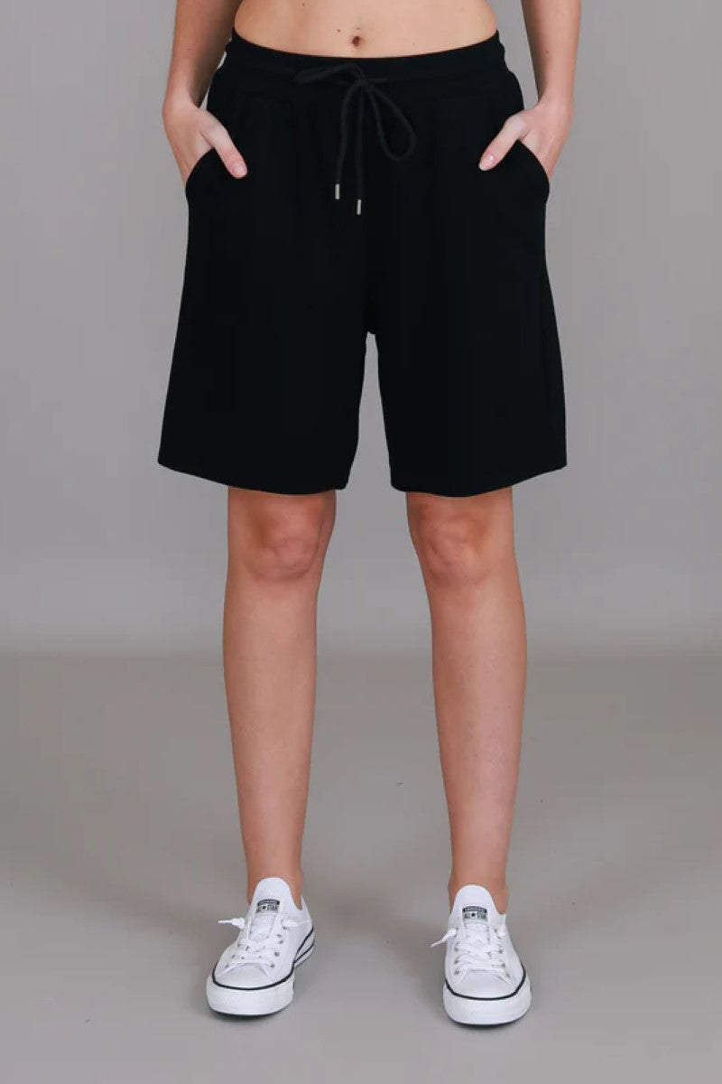 3rd Story Chadstone Shorts | Black