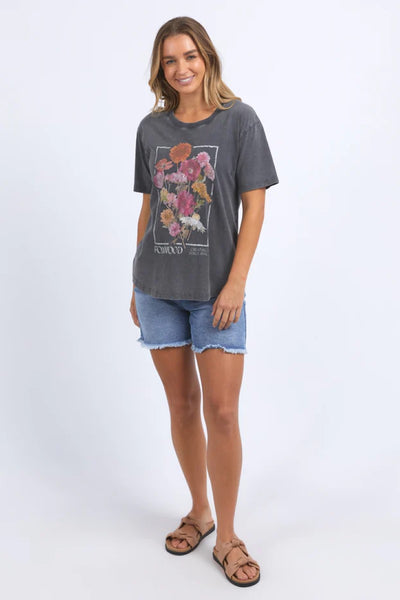 Foxwood In Bloom Tee | Washed Black