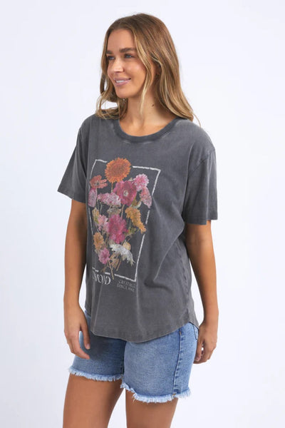 Foxwood In Bloom Tee | Washed Black