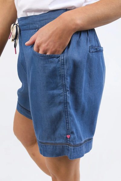 Elm Astrid Chambray Short | Dark Blue