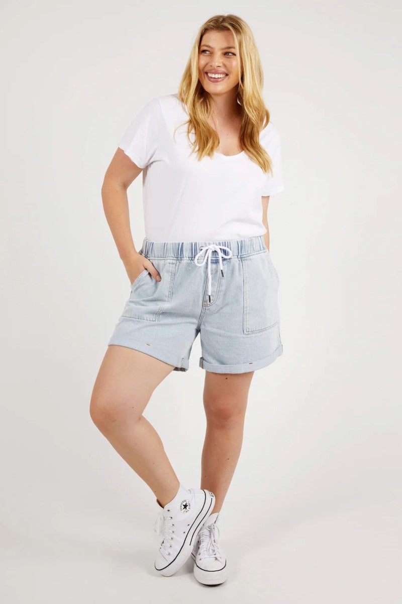 Elm Emma Relaxed Denim Short | Light Blue