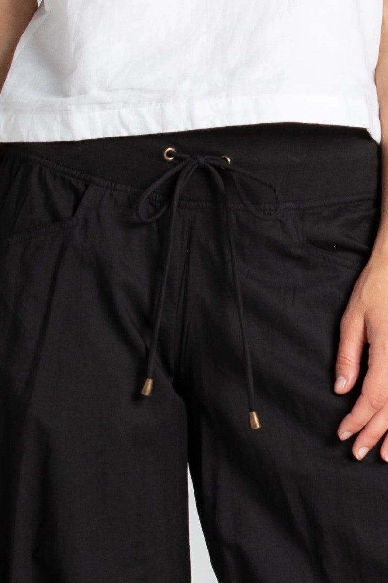 Boom Shankar Jada Short | Black