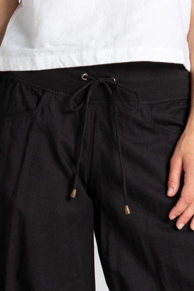 Boom Shankar Jada Short | Black