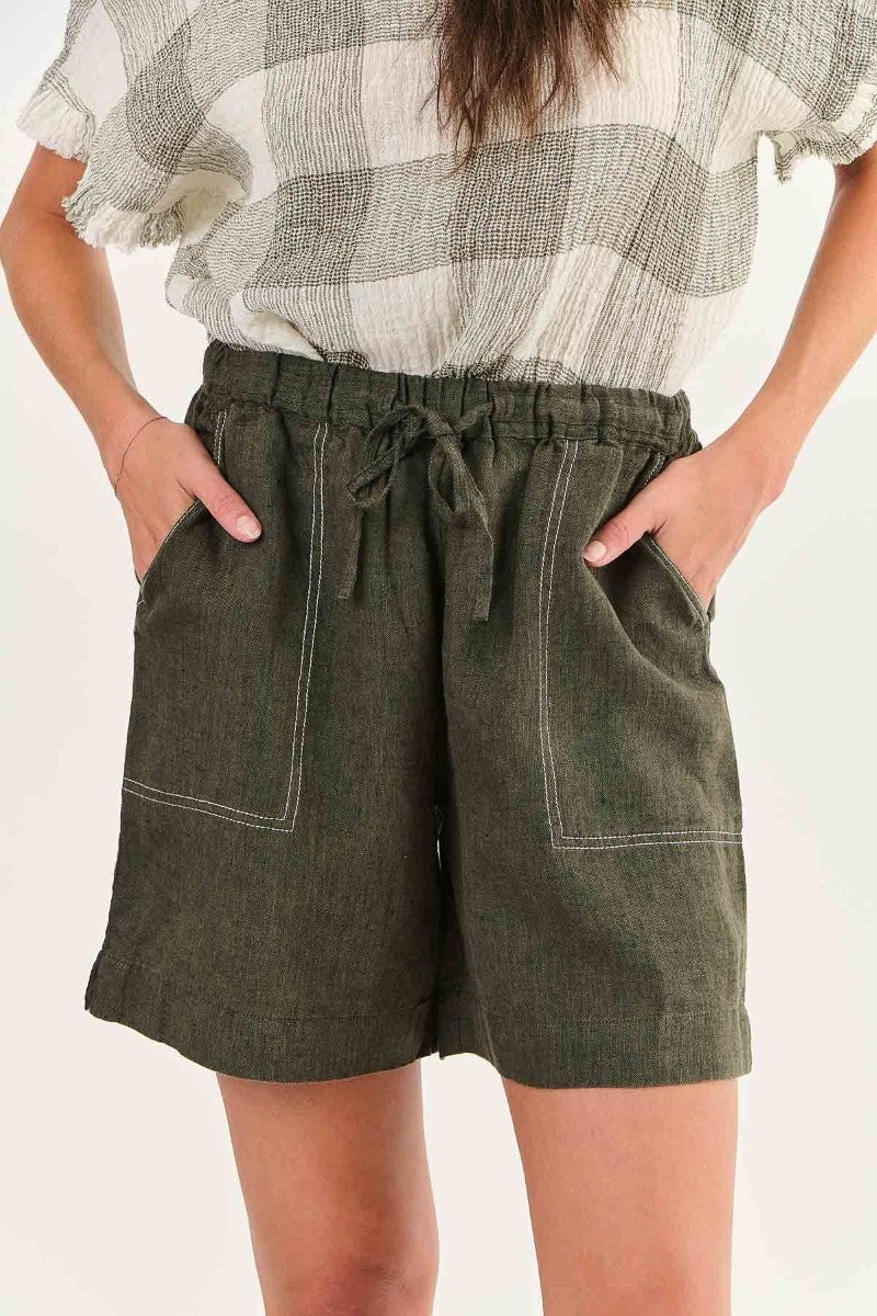 Naturals 477 Linen Shorts | Licorice