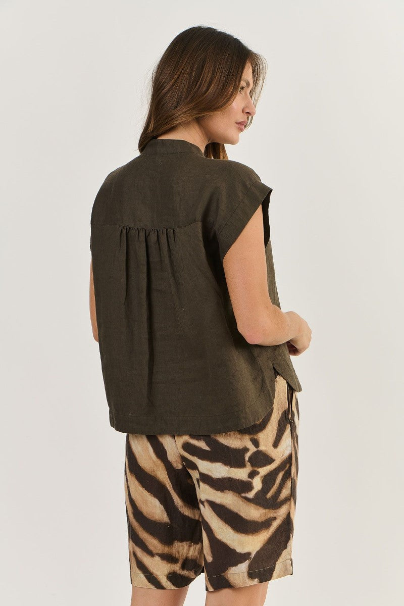 Naturals 429 Linen Top | Espresso